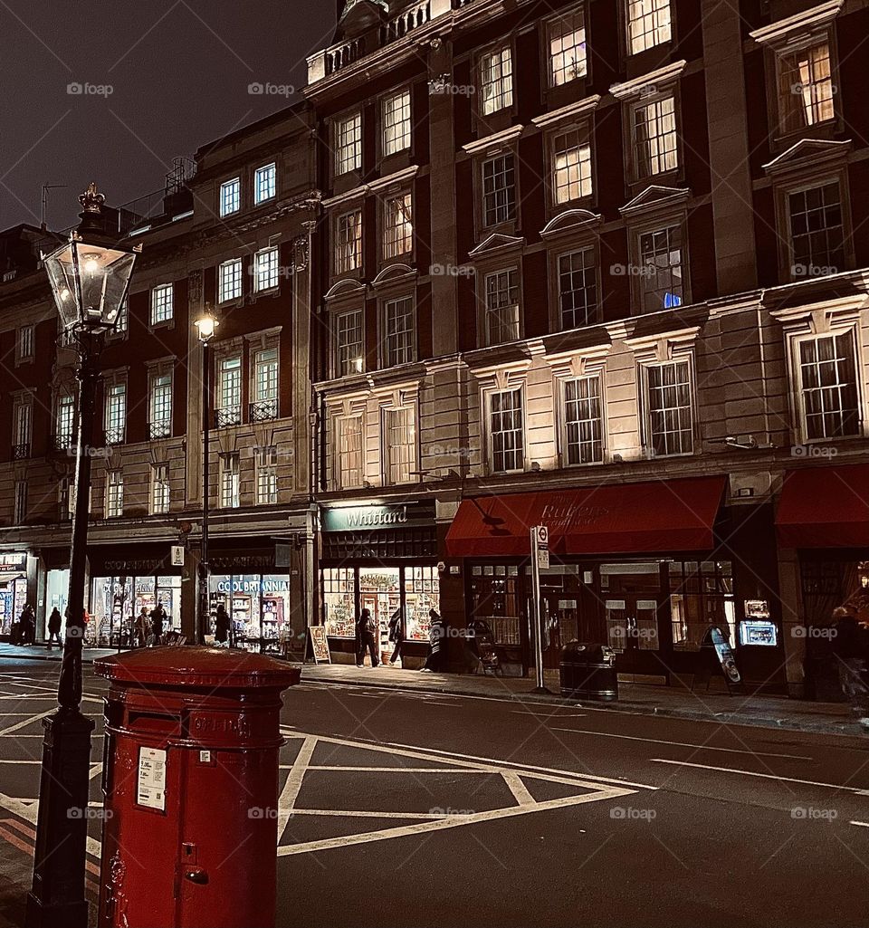 Dramatic cool, Kensington 