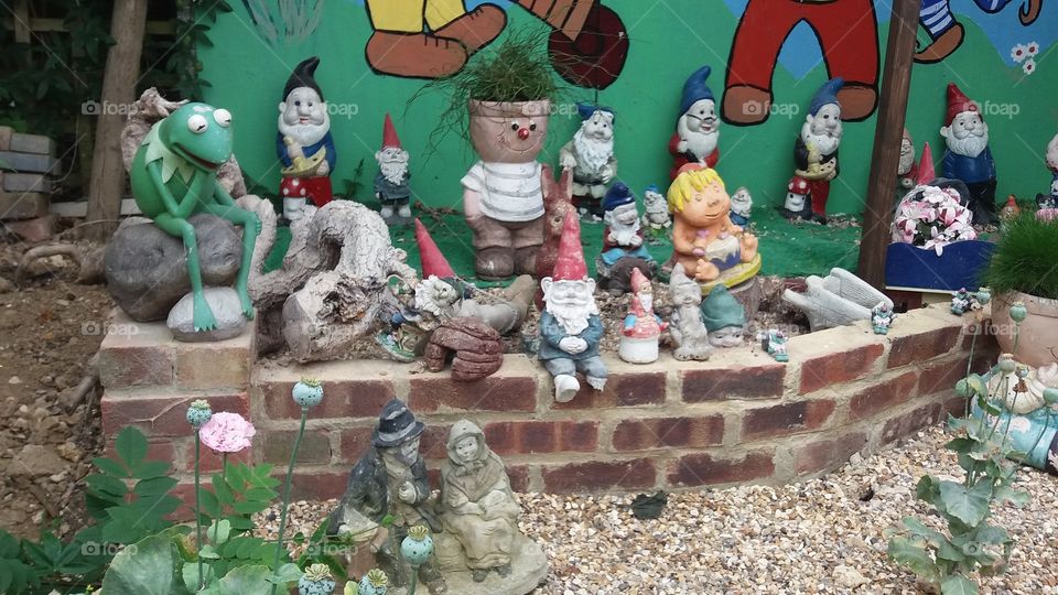 knome Garden