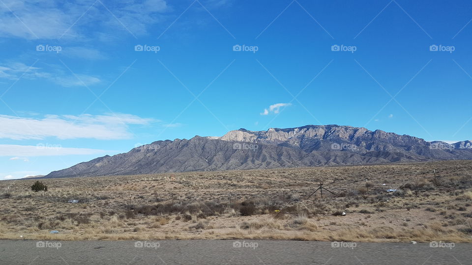 Landscape between Alburquerque and Santa Fe, New Mexico, USA