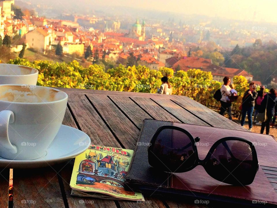 Comenzando el día en Praga con una espléndida vista de la ciudad desde las alturas.
