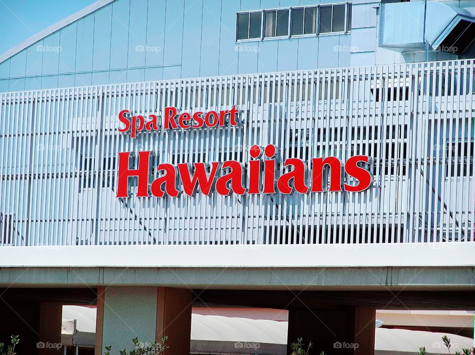 Spa Resort Hawaiians outside