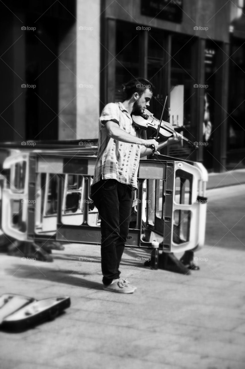 Guy with violin