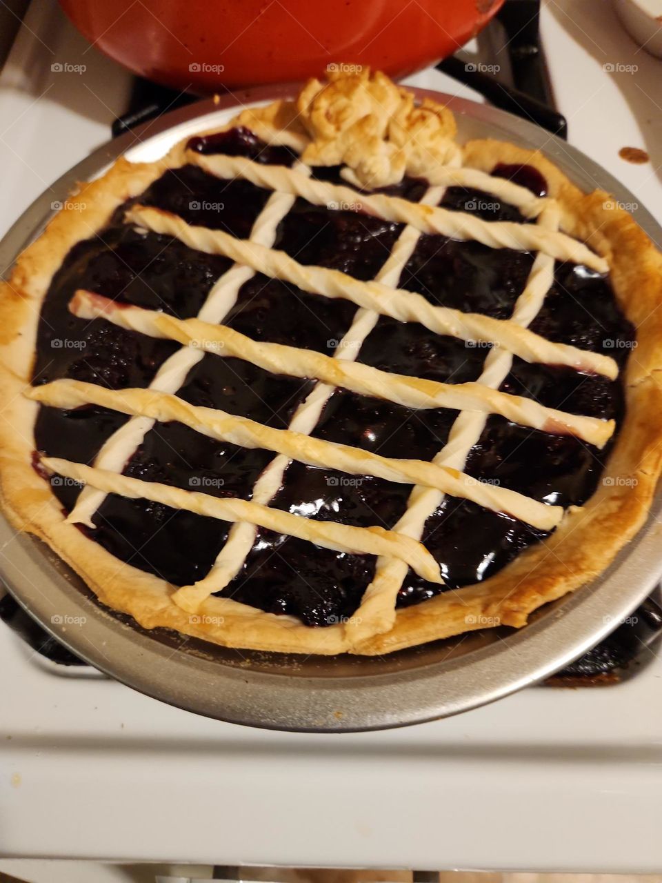 yummy mixed berry pie