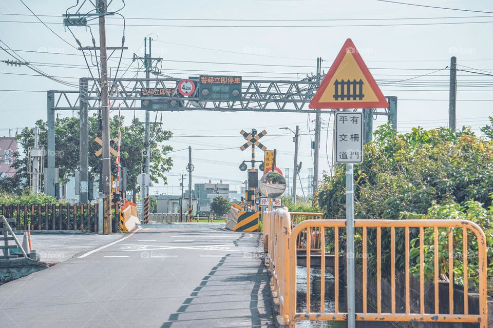 level crossing 
