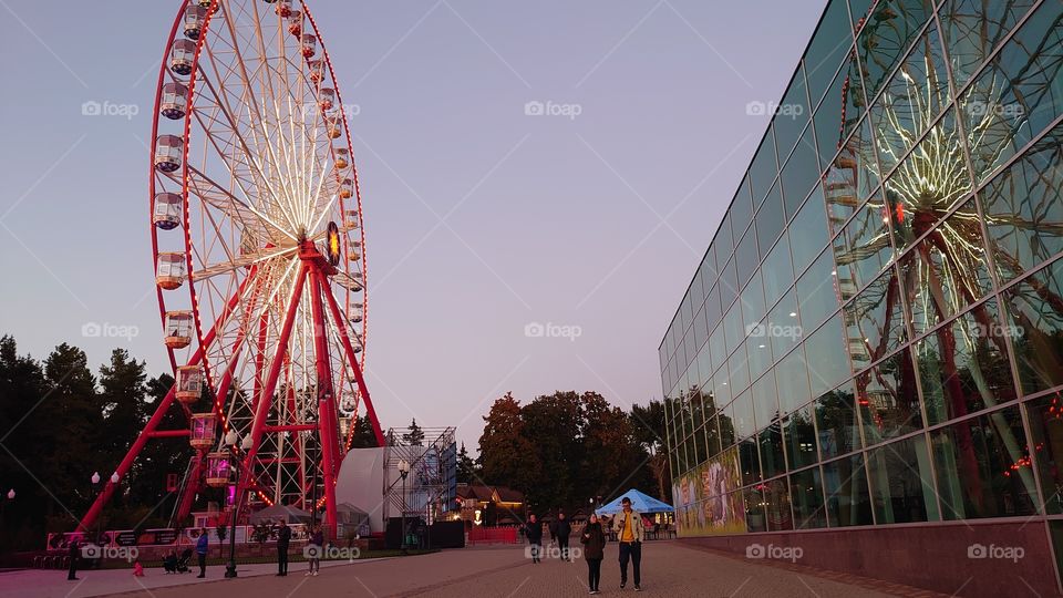 Urban. Ferris wheel.