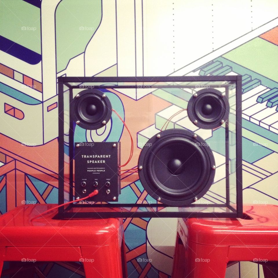 Transparent Speaker