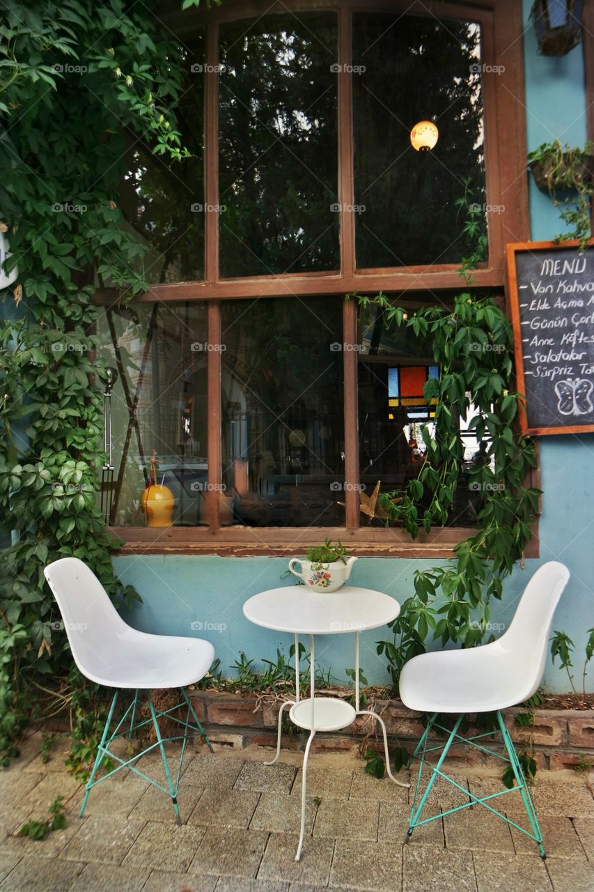 Peaceful conversation place, authentic design cafe