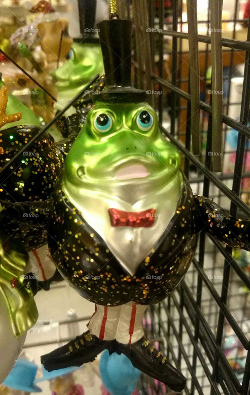 christmas bauble frog