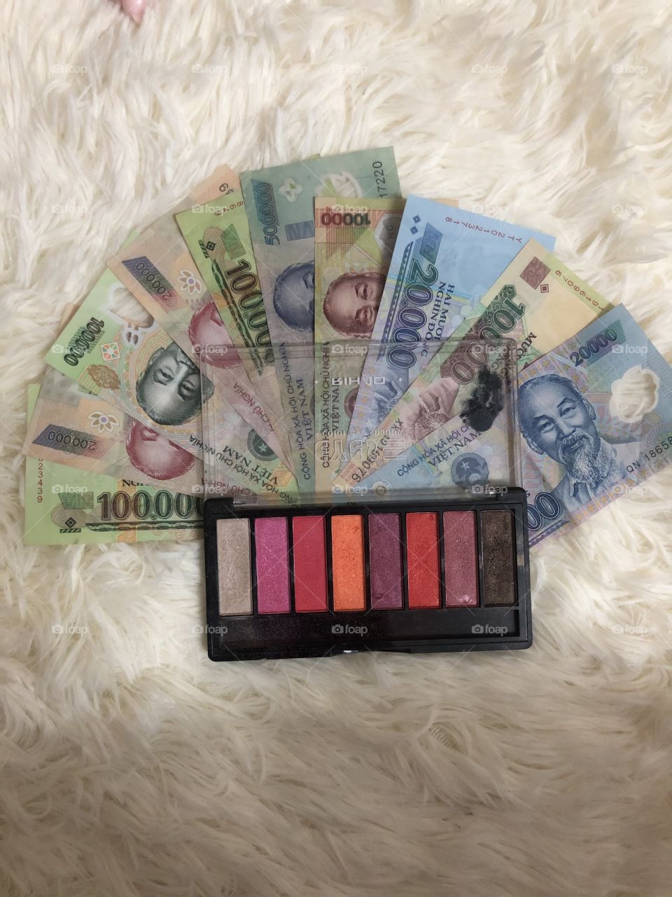 Money and eyeshadow