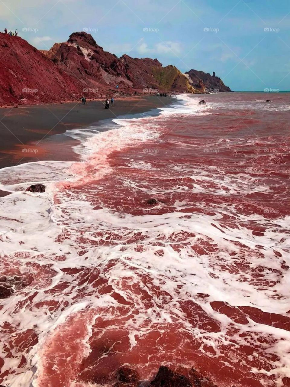 Red Beach is one of my most beautiful and strange travels. The world of beauty and colorful attractions is here,Walking barefoot and watching the beautiful waves of the sea and the reflection of sunlight on the red soil is unforgettable for me