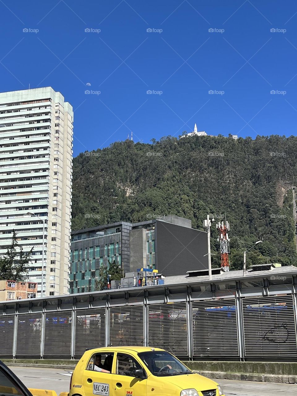 Architecture and the street