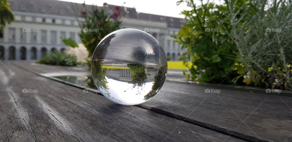 Glaskugel Schloss Koblenz Germany