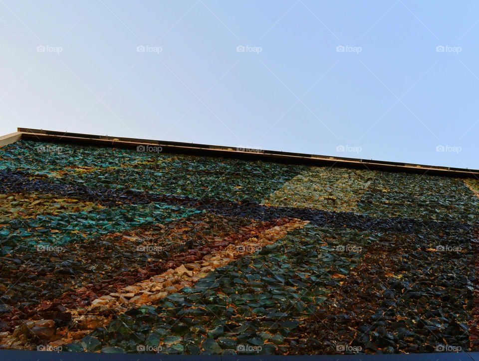 wall with colored stones