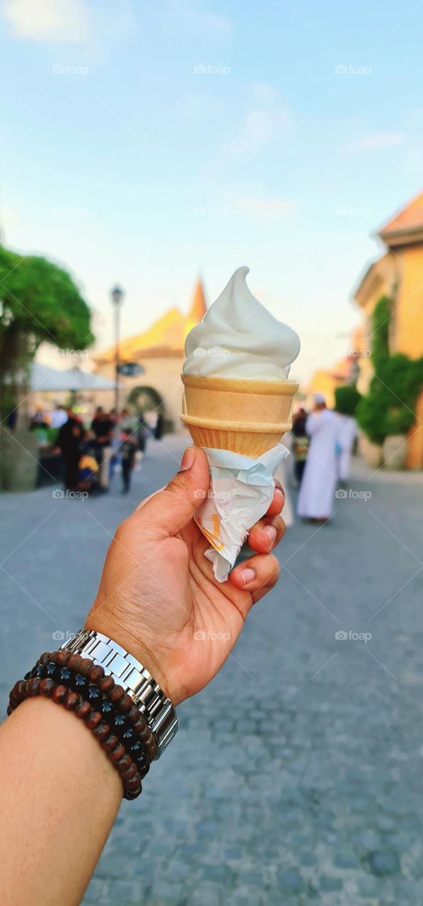 Life is like an ice cream , enjoy it before it melts..