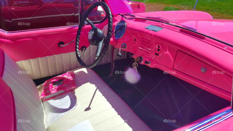 BIGGEST LITTLE CITY IN THE WORLD