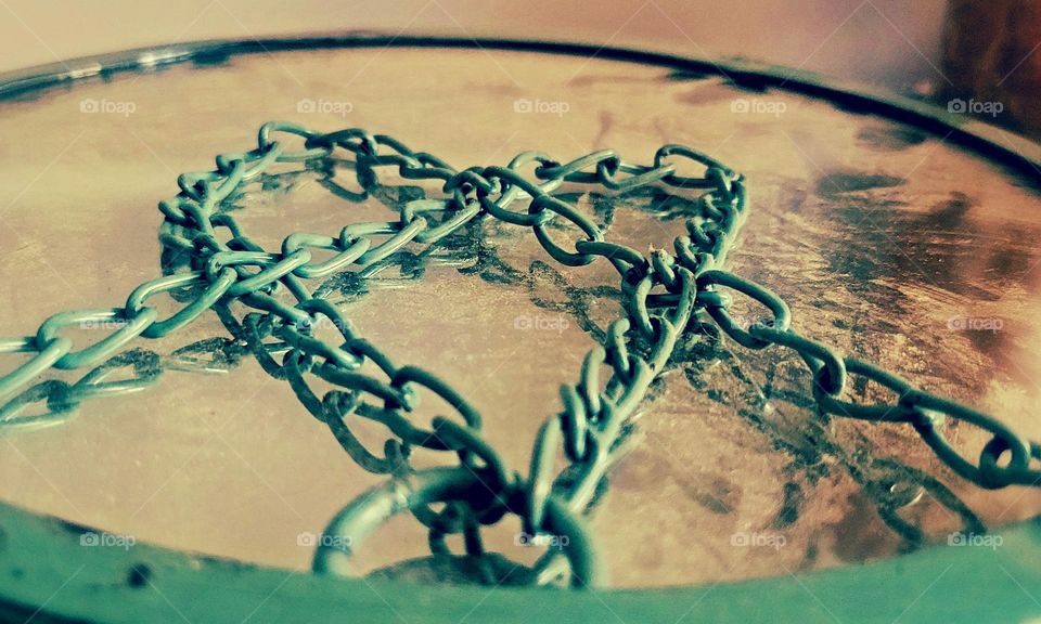 .irror with heart chain