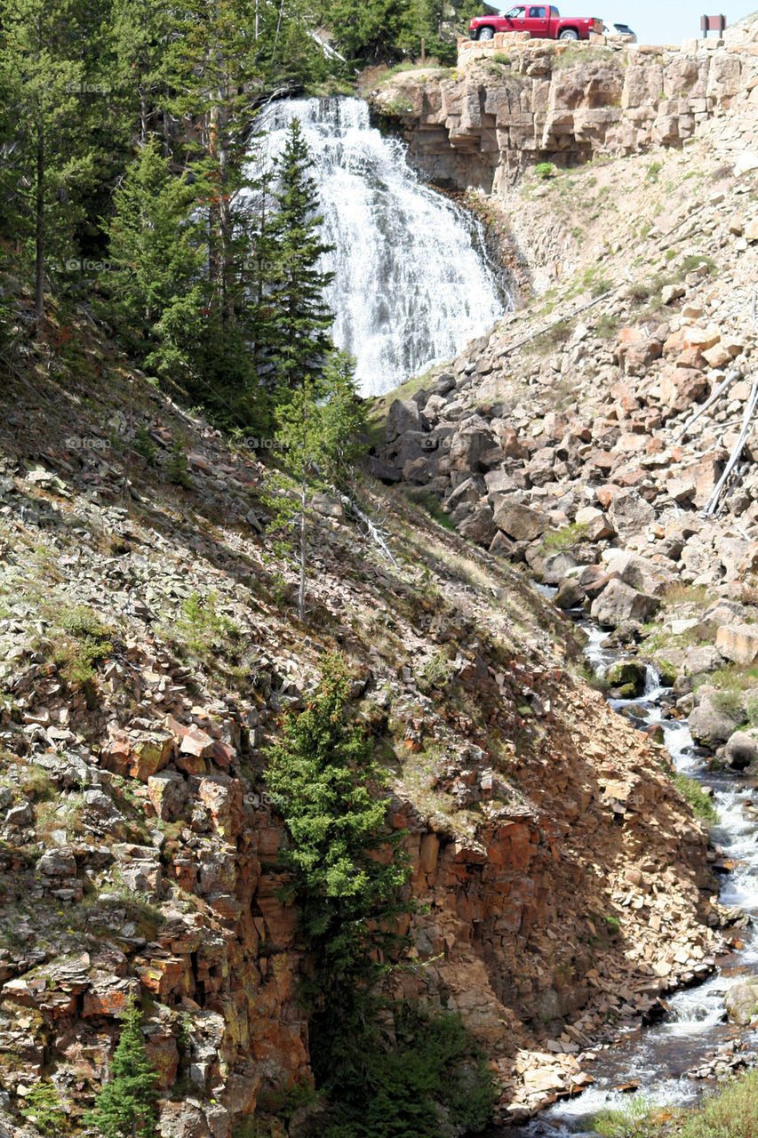 Falls of Yellowstone 