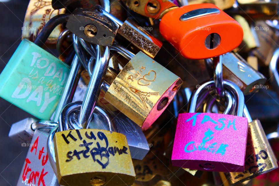 Lookers at the bridge