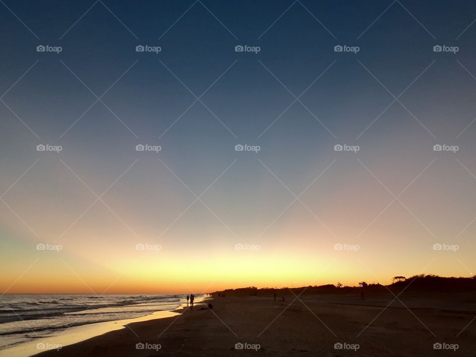 atardecer en playa Uruguay