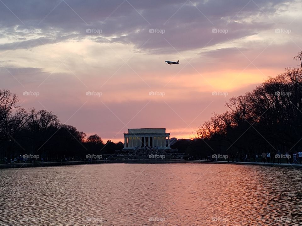 Lincoln Memorial during sunset
