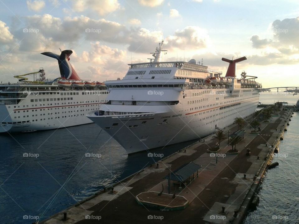Cruise Harbor