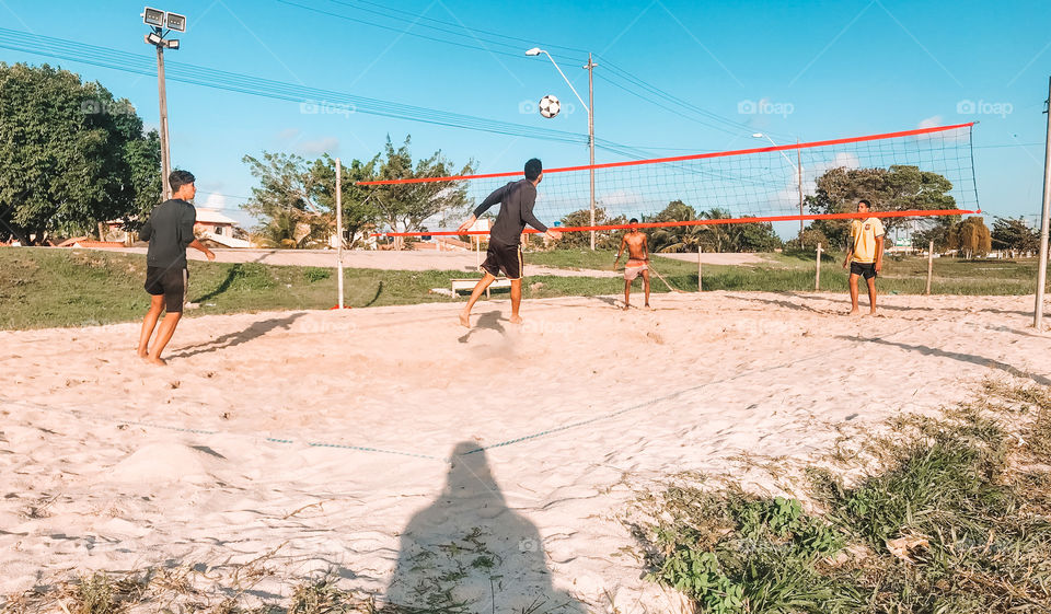 head attack on footvolley