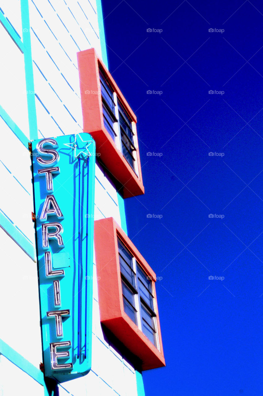 Starlight Art Deco. Starlight Art Deco Miami beach