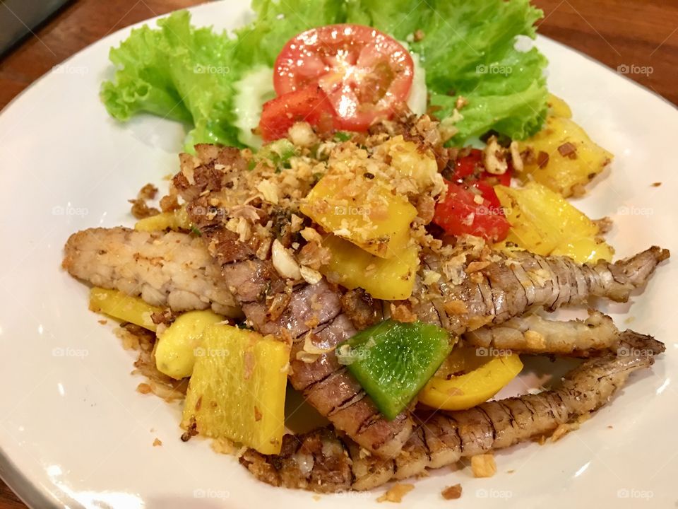 Nice taste, fried mantis shrimp with garlic is an extraordinary food in Thailand