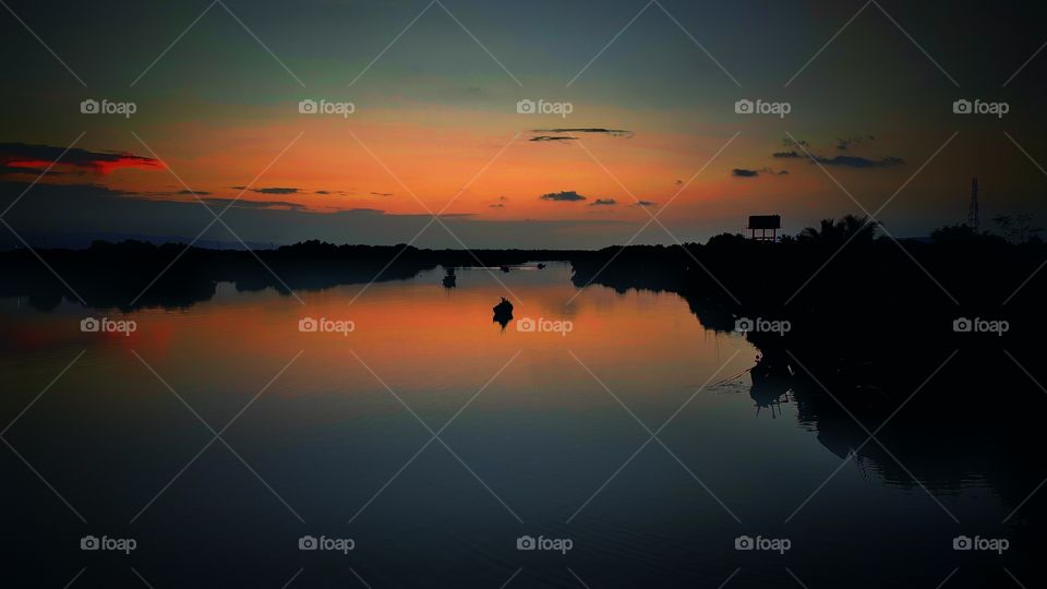 orange blue sky colour after sunset.