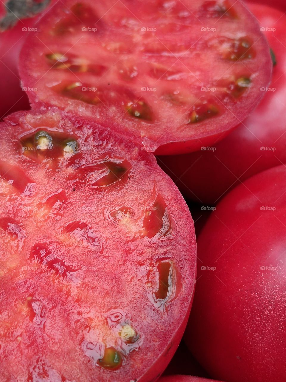Close-up of a sliced ​​red tomato