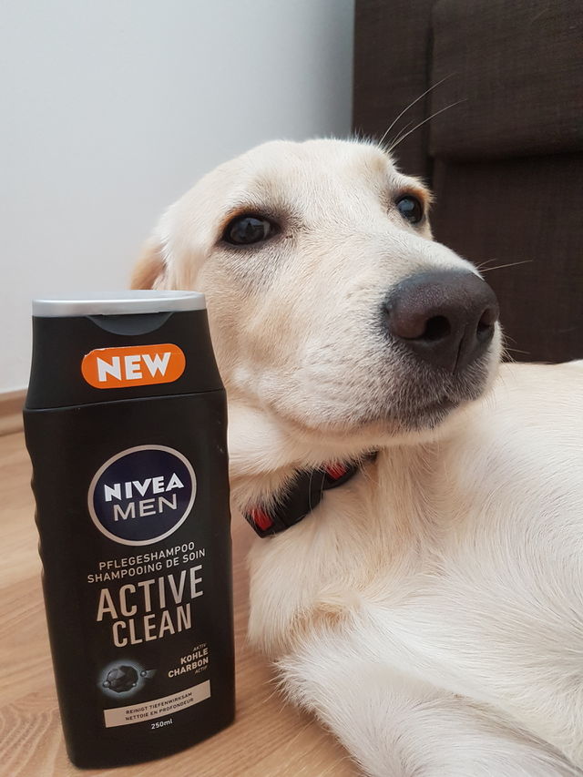 NIVEA makes me silky...