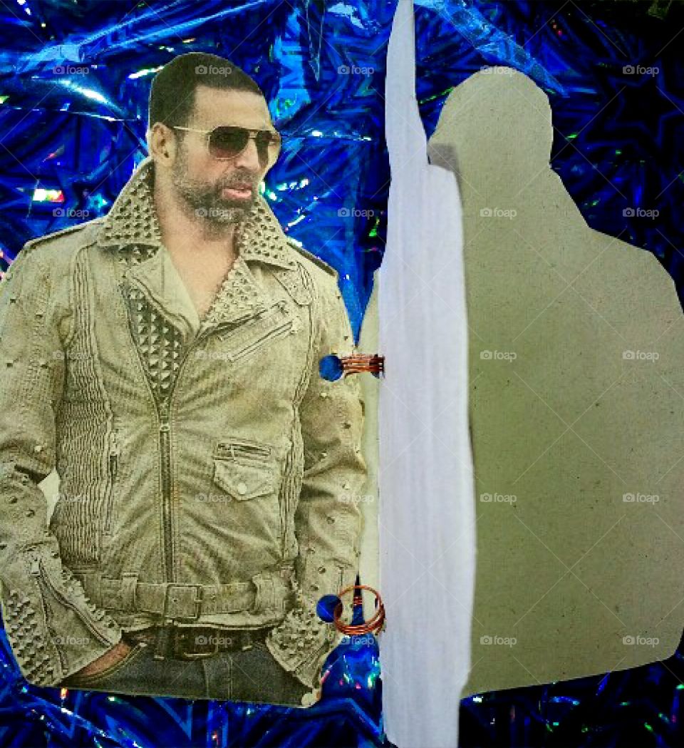 the face book of Bollywood's top actor AKSHAY KUMAR.
it's the first book entire the worldwide on him and no one like this in the world till now.
if you want to earn money with it you should download it and keep it and share it when you first look at it.