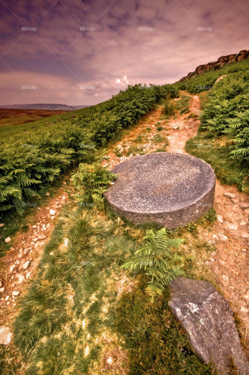 Peak mill stone