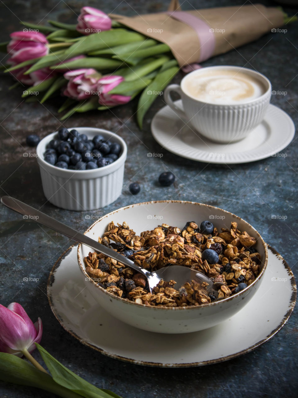 Granola breakfast and coffee