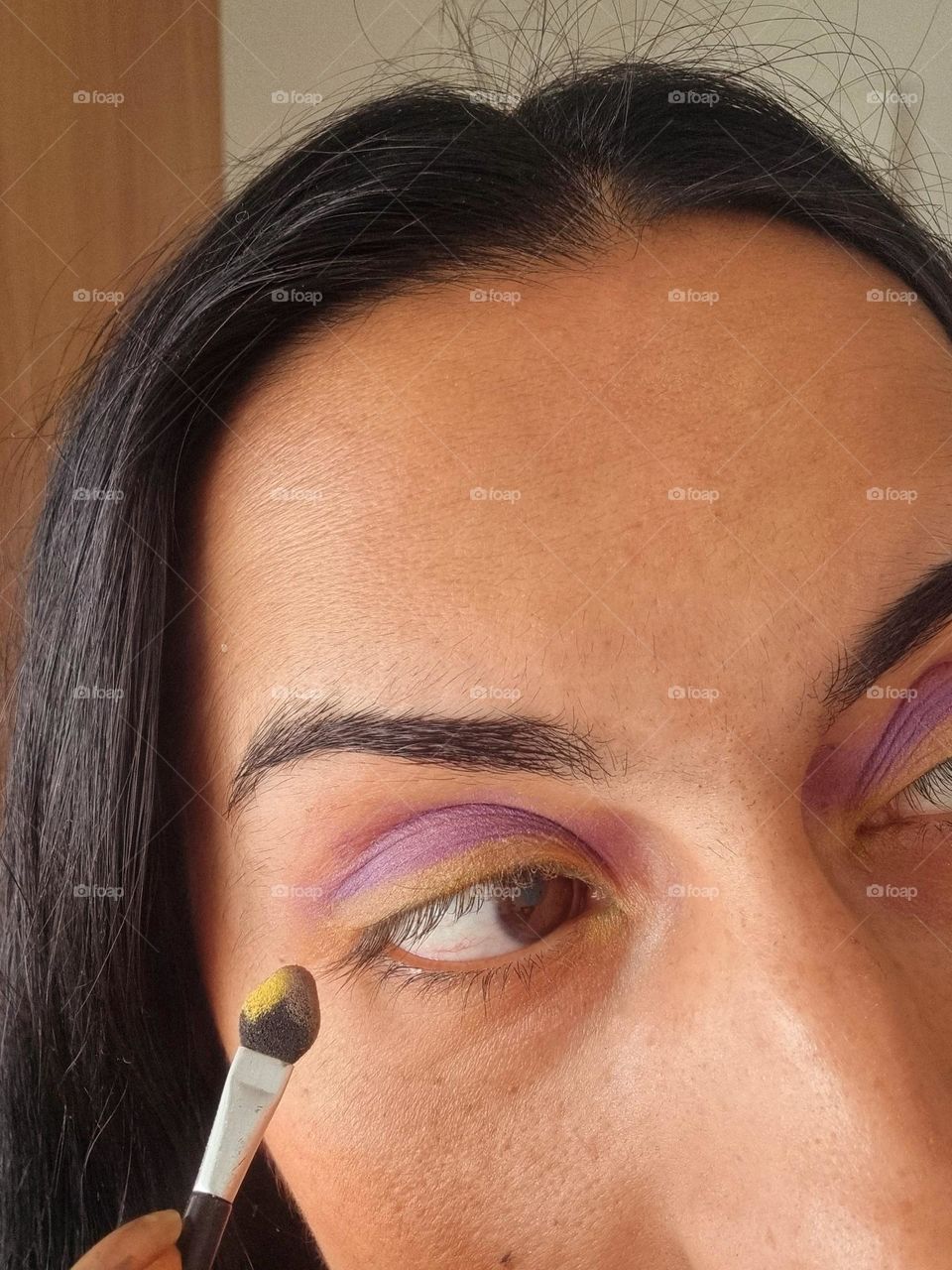 make up with purple and yellow