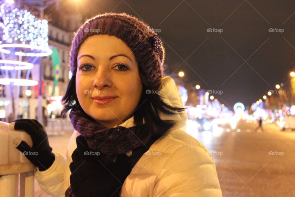 Girl portrait at night