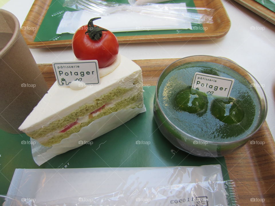 Vegetarian Desserts, Patisserie Potager, Nakameguro, Tokyo, Japan. Tomato Cake and Black Sesame Jelly