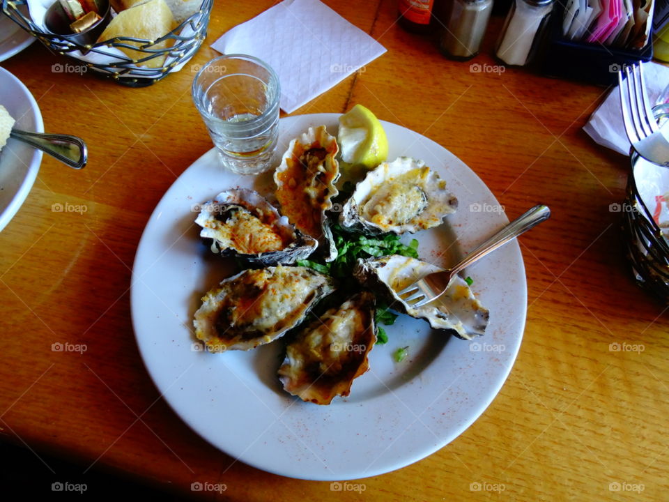 Eureka California oysters