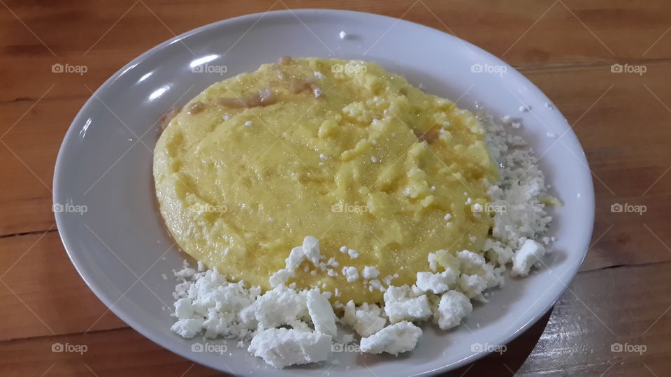 corn porridge  with cheese
