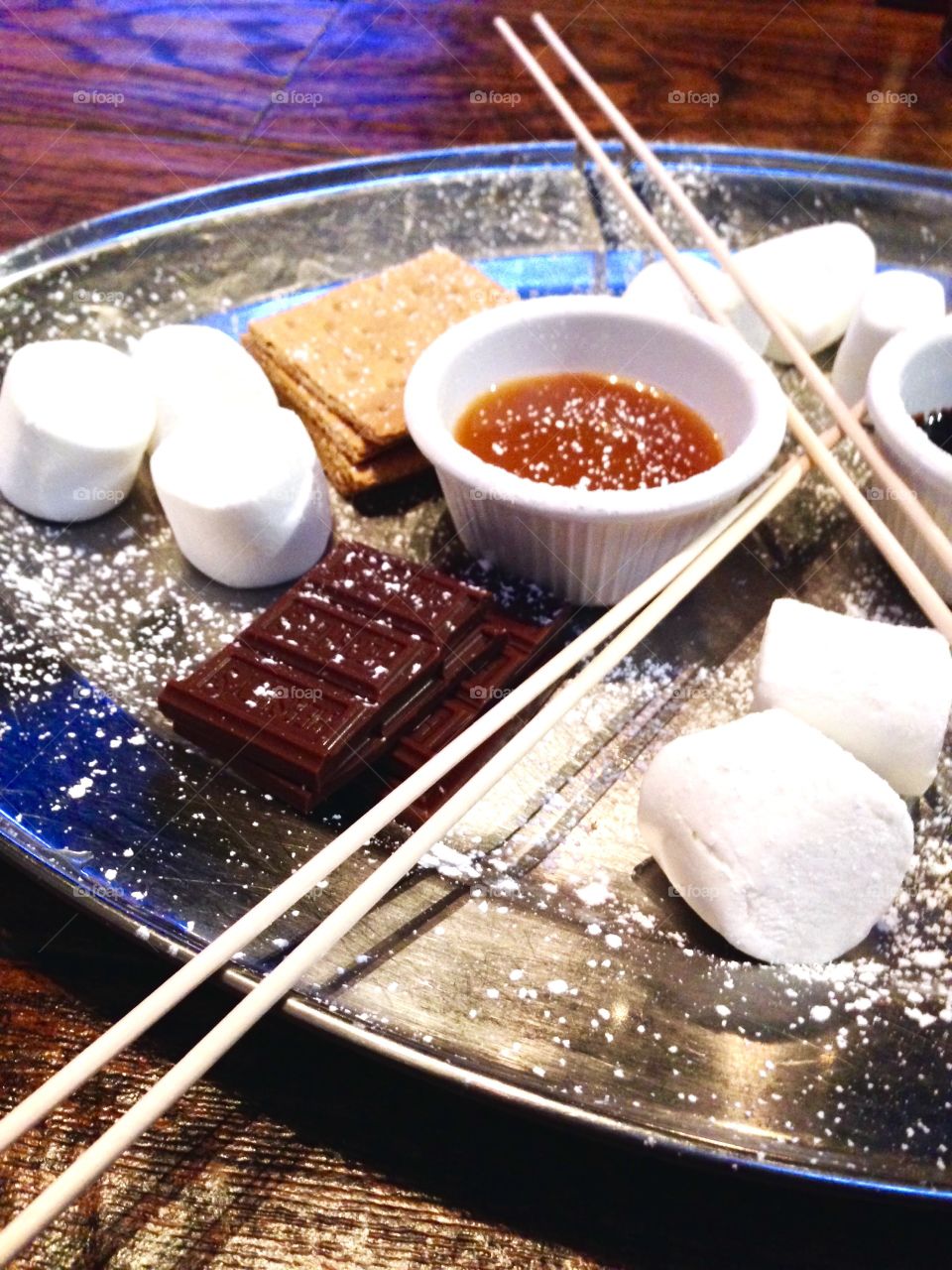 Delicious S'mores 

Published by:
HappyBrownMonkey 