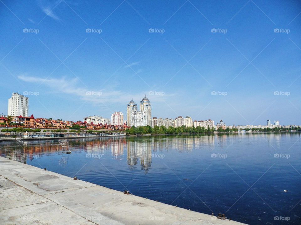 the Dnieper river in the city of Kyiv