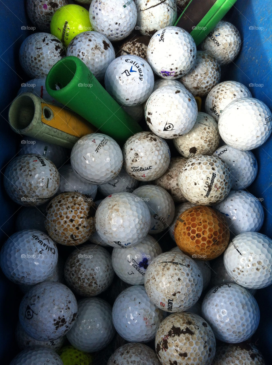 close golf ball up by zeewolf