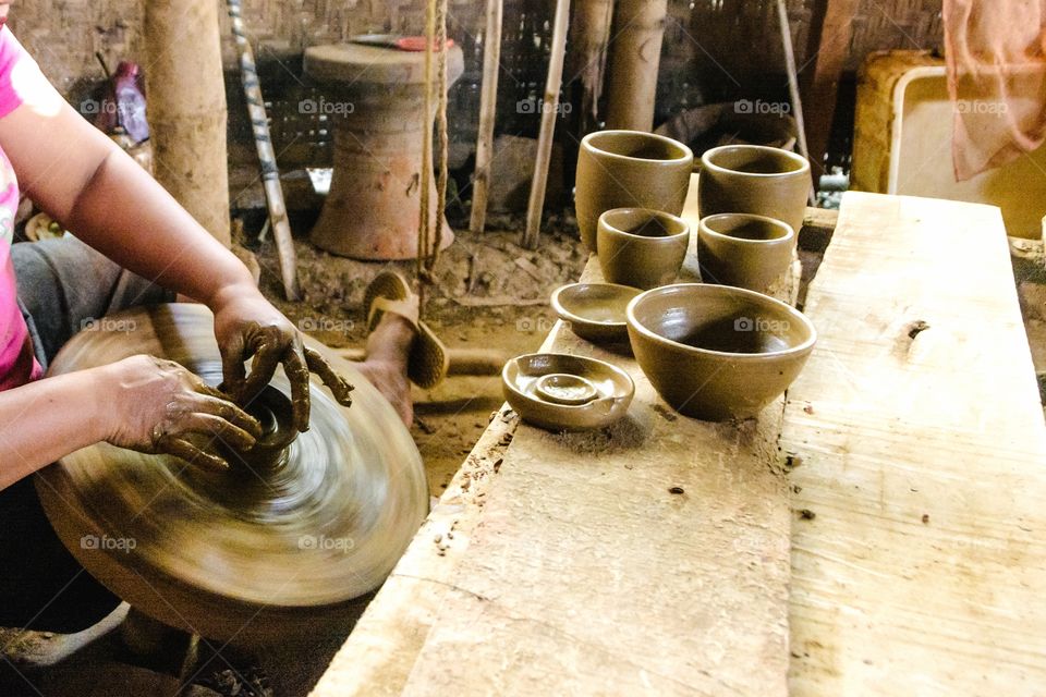 spend time to make handicrafts