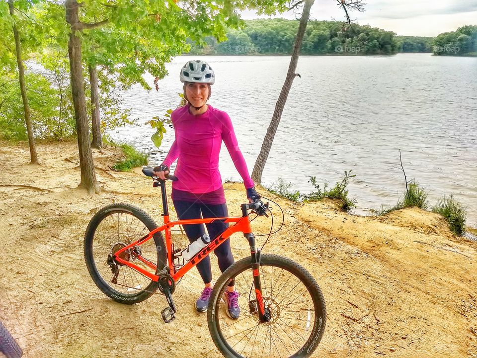 mountain bike girl trek bike