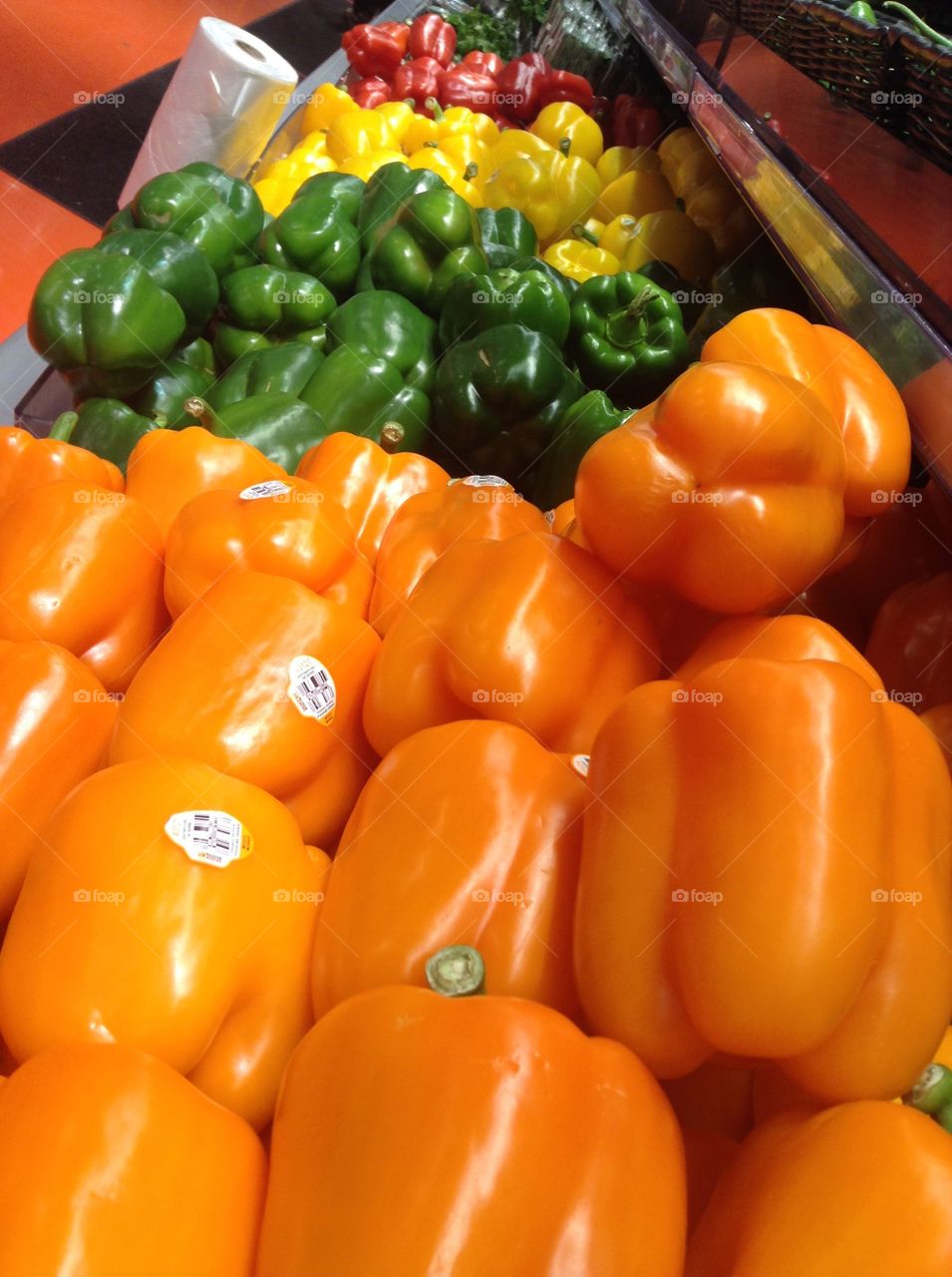 Colourful peppers 