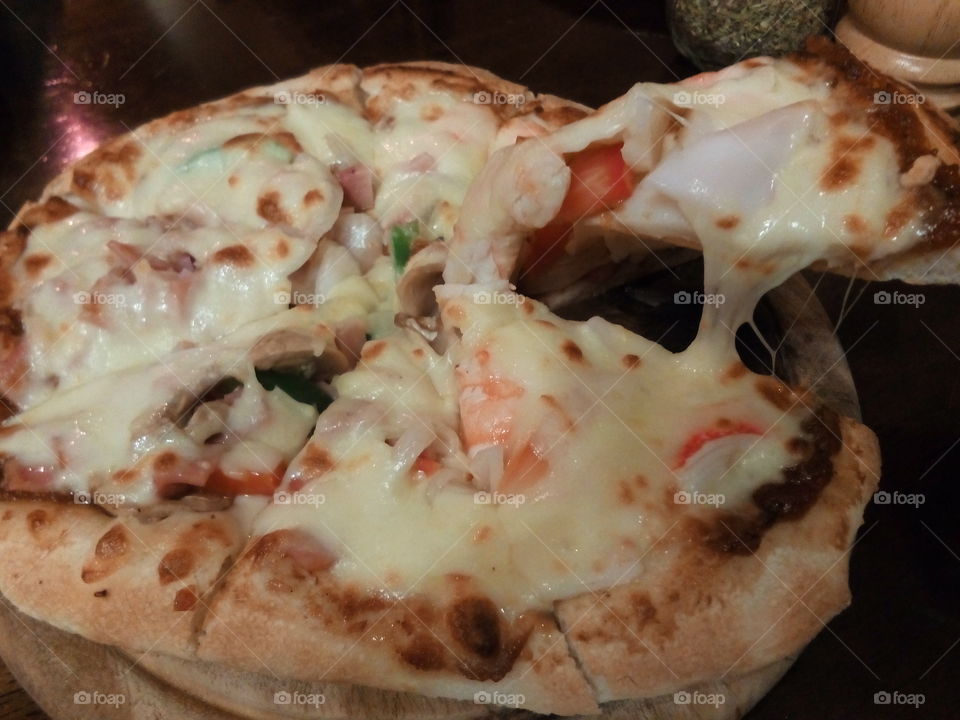 pizza seafood