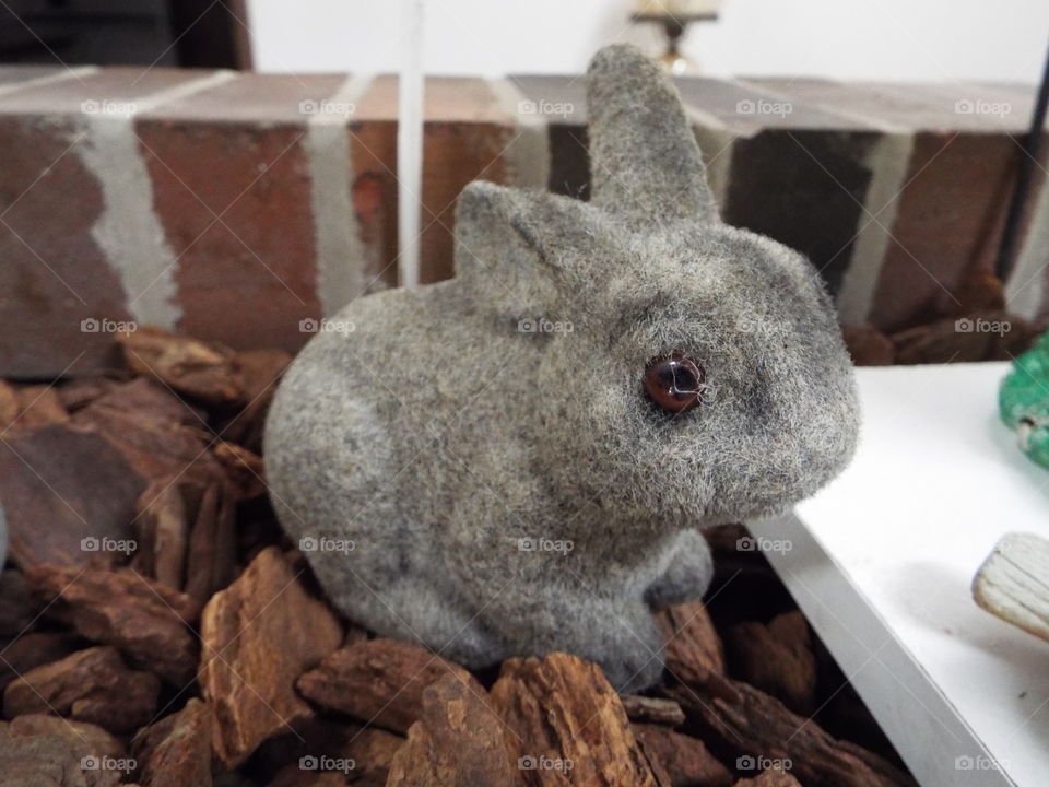 rabbit statue