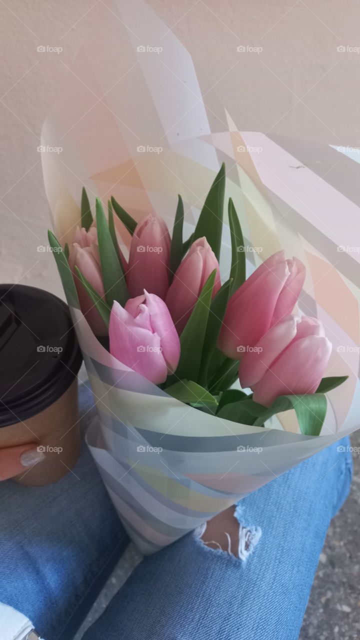 Coffee and flowers