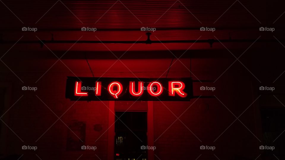 Red Neon Sign Liquor