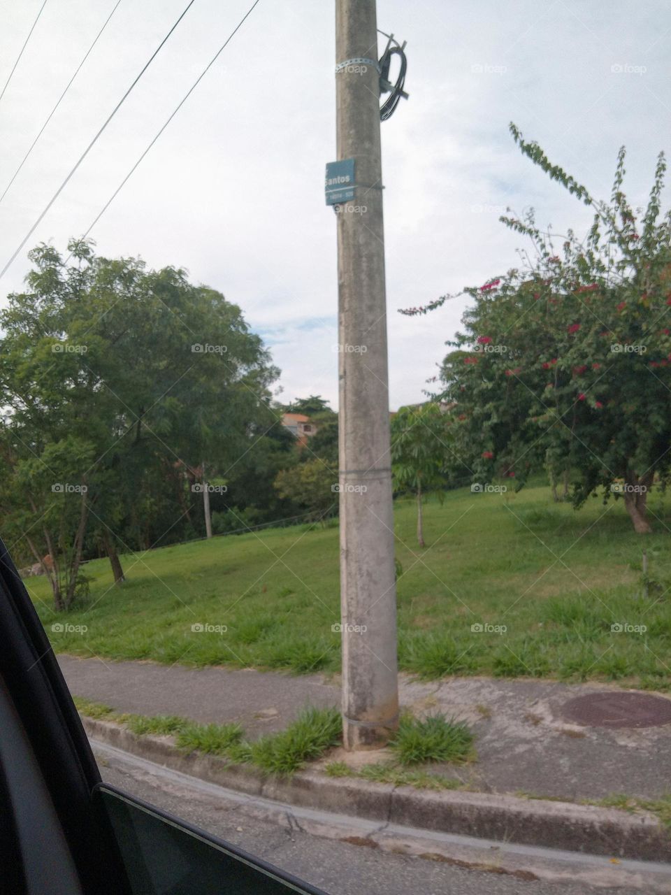 Identificação no poste!